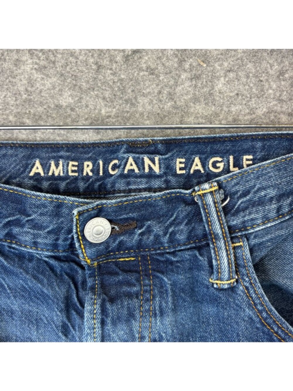 American Eagle Mens 36 x 30 Jeans Straight Fit Organic Cotton Blue Denim - Picture 3 of 6